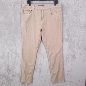 Joe's Jeans Slim Straight in Beige